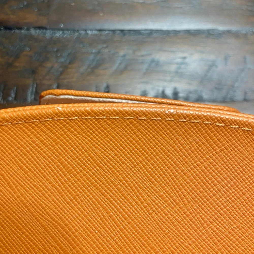 Tory Burch pre owned